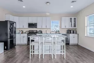 125 S Bay Dr, Babylon, NY 11702 - Photo 7