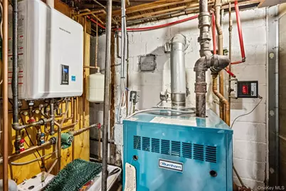 6 Mayflower Avenue, Massapequa Park, NY 11762 - Photo 33