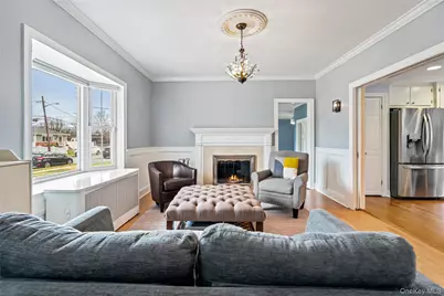 6 Mayflower Avenue, Massapequa Park, NY 11762 - Photo 7