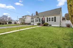 6 Mayflower Ave, Massapequa Park, NY 11762 - Photo 3