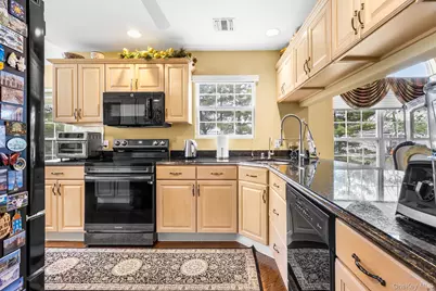 1 Northridge Circle, Huntington, NY 11743 - Photo 11