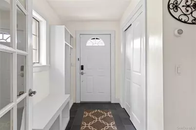 58 Roosevelt Avenue, Glen Head, NY 11545 - Photo 15