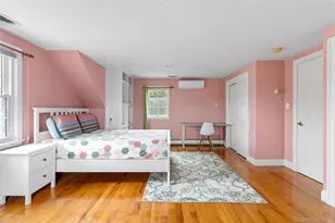 58 Roosevelt Ave, Glen Head, NY 11545 - Photo 19