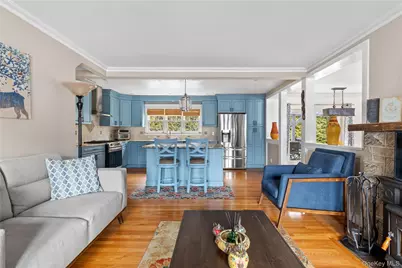 58 Roosevelt Avenue, Glen Head, NY 11545 - Photo 7