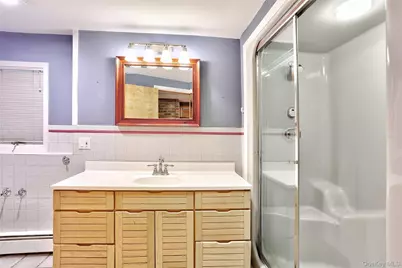 14 Montclair Avenue, Airmont, NY 10952 - Photo 23