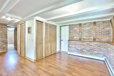 14 Montclair Avenue, Airmont, NY 10952 - Photo 19