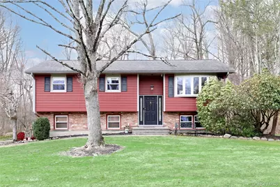 14 Montclair Avenue, Airmont, NY 10952 - Photo 1