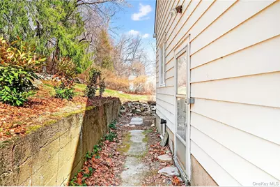 410 Decatur Avenue, Peekskill, NY 10566 - Photo 37