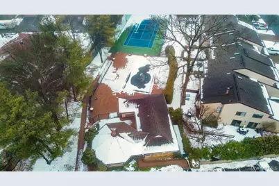 38 Maple Court, Jericho, NY 11753 - Photo 37