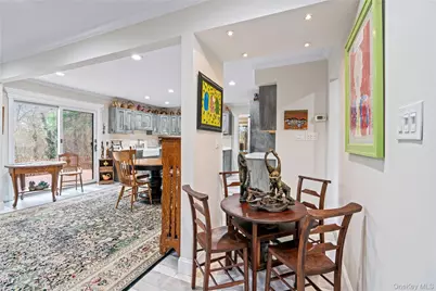 38 Maple Court, Jericho, NY 11753 - Photo 17