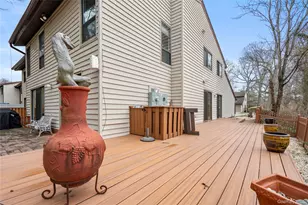 38 Maple Ct, Jericho, NY 11753 - Photo 29