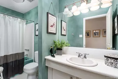 48 Farm Road, Saint James, NY 11780 - Photo 11