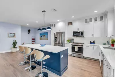 123 Jackie Court, Patchogue, NY 11772 - Photo 11