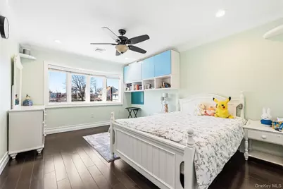 5013 Oceania Street, Oakland Gardens, NY 11364 - Photo 15