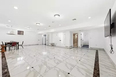 5013 Oceania Street, Oakland Gardens, NY 11364 - Photo 19