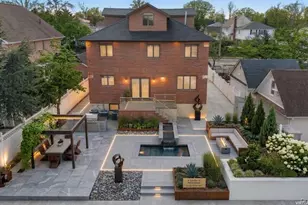 50-13 Oceania St, Oakland Gardens, NY 11364 - Photo 35