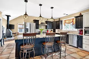 77 Hunt Ave, Pearl River, NY 10965 - Photo 9