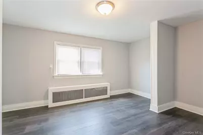 156 Bellevue Place, Yonkers, NY 10703 - Photo 7