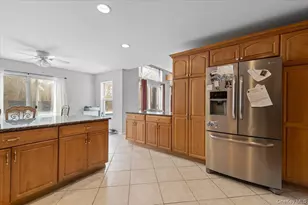 24 Wisteria Dr, Remsenburg, NY 11960 - Photo 7