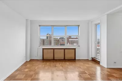 3935 Blackstone Avenue #10D, Bronx, NY 10471 - Photo 9