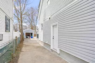 122-14 191st St, Springfield Gardens, NY 11413 - Photo 33