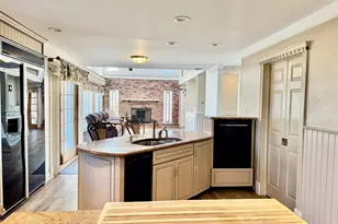 886 Sound Shore Rd, Jamesport, NY 11901 - Photo 17