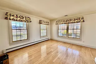 886 Sound Shore Rd, Jamesport, NY 11901 - Photo 13