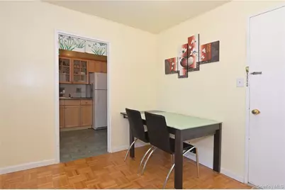 61-20 Grand Central Parkway #A1204, Forest Hills, NY 11375 - Photo 7