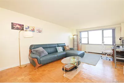 61-20 Grand Central Parkway #A1204, Forest Hills, NY 11375 - Photo 3