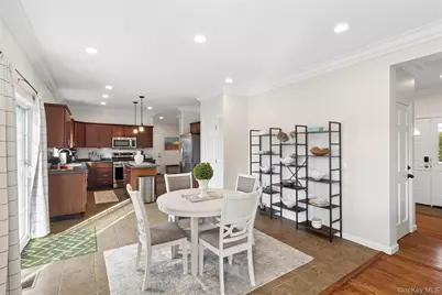 3935 Sound Avenue, Riverhead, NY 11901 - Photo 19