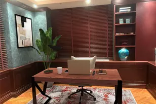 360 E 88th St, New York, NY 10128 - Photo 9