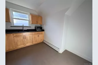 210-10 56th Avenue #2nd Fl, Bayside, NY 11364 - Photo 3