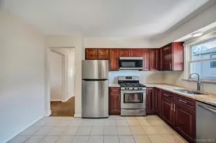 644 Broadway Rd, Bethpage, NY 11714 - Photo 7