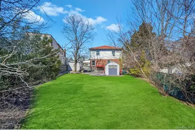 644 Broadway Road, Bethpage, NY 11714 - Photo 3