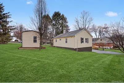 13 Kobelt Drive, Wallkill, NY 12589 - Photo 17