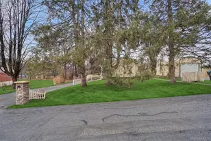 13 Kobelt Dr, Wallkill, NY 12589 - Photo 19