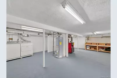 85 Henry Avenue, Newburgh, NY 12550 - Photo 31