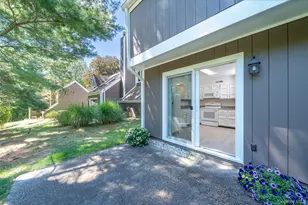 10 Grove Mews, Chappaqua, NY 10514 - Photo 19