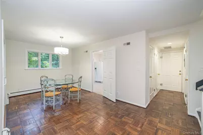 10 Grove Mews, Chappaqua, NY 10514 - Photo 7