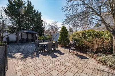 28 Clifford Court, Malverne, NY 11565 - Photo 29