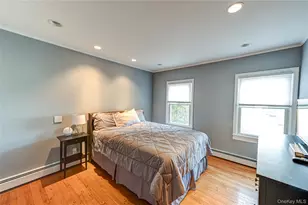 28 Clifford Ct, Malverne, NY 11565 - Photo 25