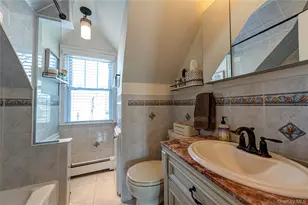 28 Clifford Ct, Malverne, NY 11565 - Photo 21