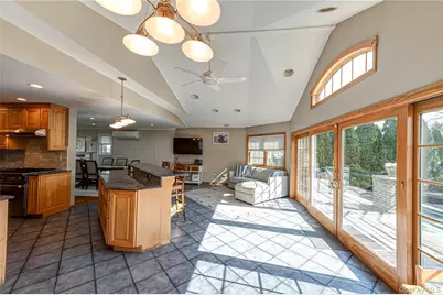 28 Clifford Court, Malverne, NY 11565 - Photo 17