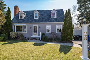 28 Clifford Ct, Malverne, NY 11565 - Photo 35