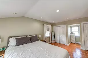 28 Clifford Ct, Malverne, NY 11565 - Photo 23