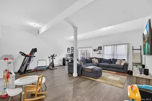 101 Hitching Post Ln, Yorktown Heights, NY 10598 - Photo 29