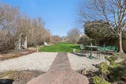 20 Mitchell Road, Westhampton Beach, NY 11978 - Photo 27