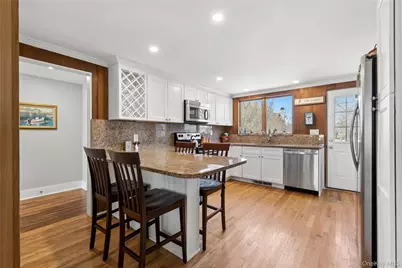 20 Mitchell Road, Westhampton Beach, NY 11978 - Photo 7