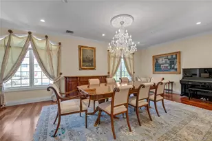 5 Old Field Ln, Great Neck, NY 11020 - Photo 5