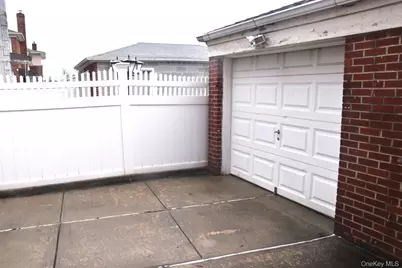 14939 123rd Street, Ozone Park, NY 11420 - Photo 37